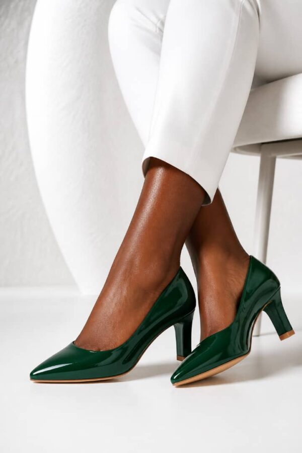 S. Mango Ladies' Pointed Toe High Heels – Green