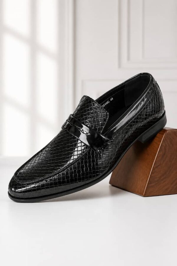 Oxen Men's Crocodile-Embossed Penny Loafers